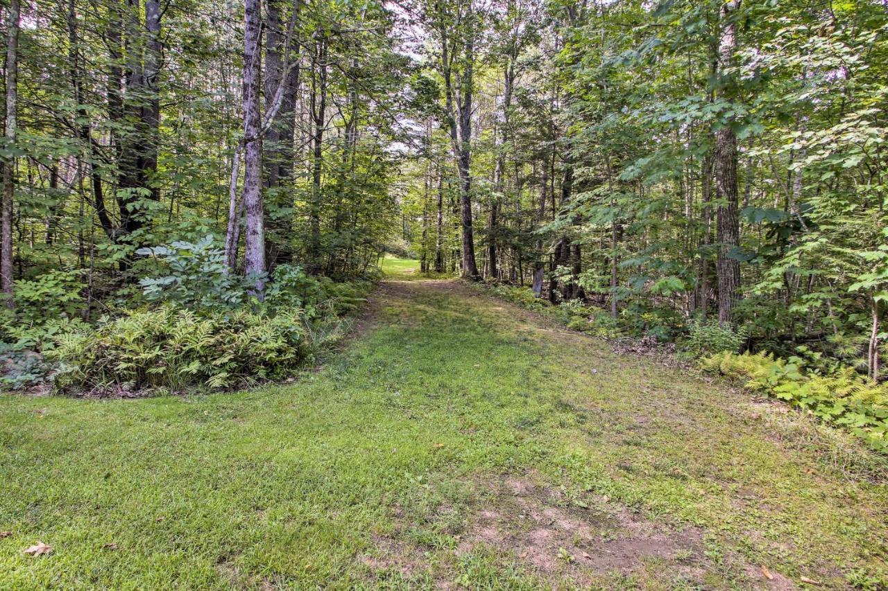 Readfield Retreat With Lake Maranacook Views! Exterior photo